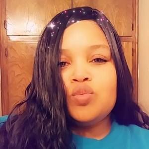 Meet your Posher, Nikki